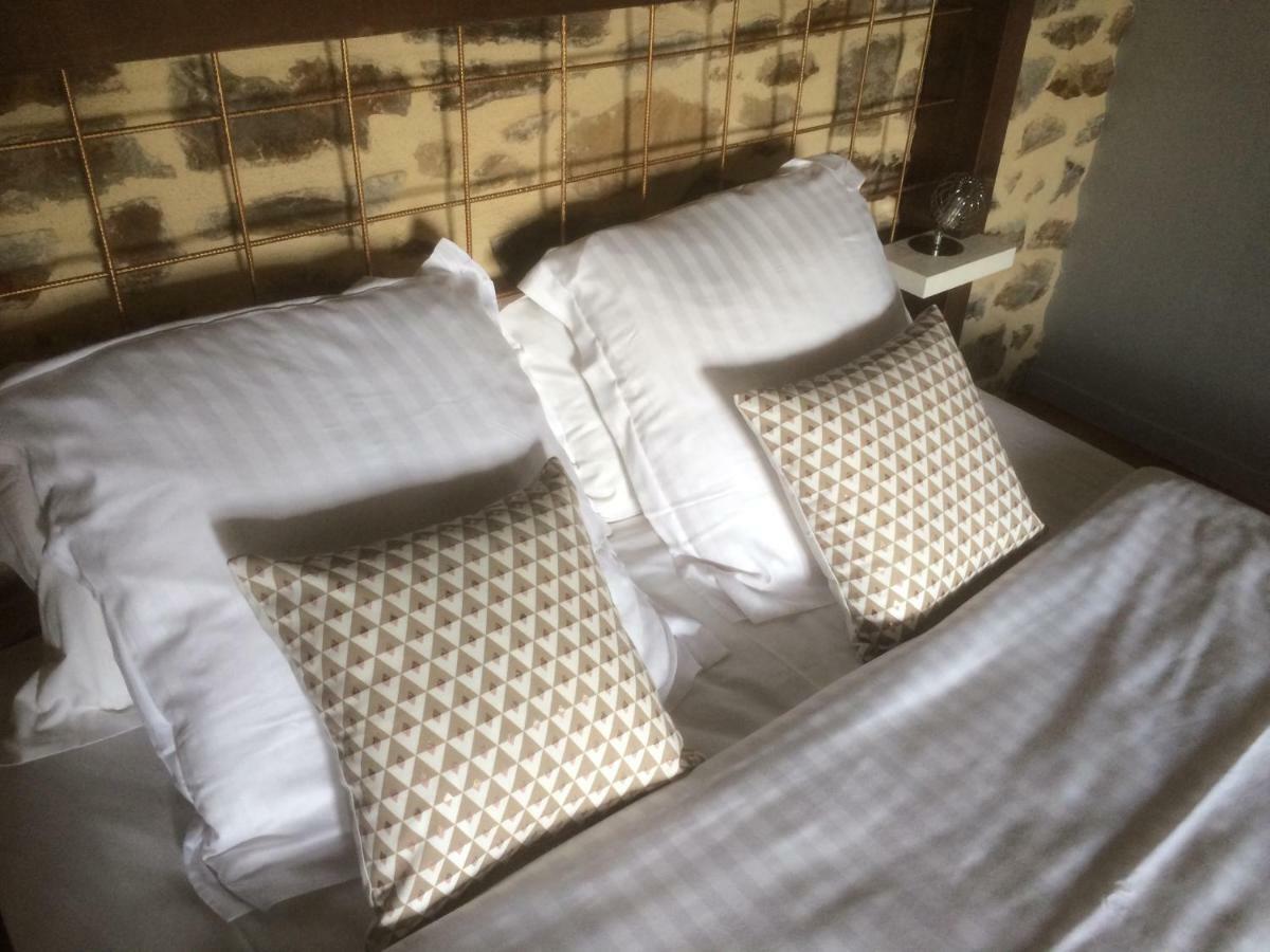 La Chambre Montbrault Fleurigne Экстерьер фото
